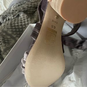 RAYE woman shoes new